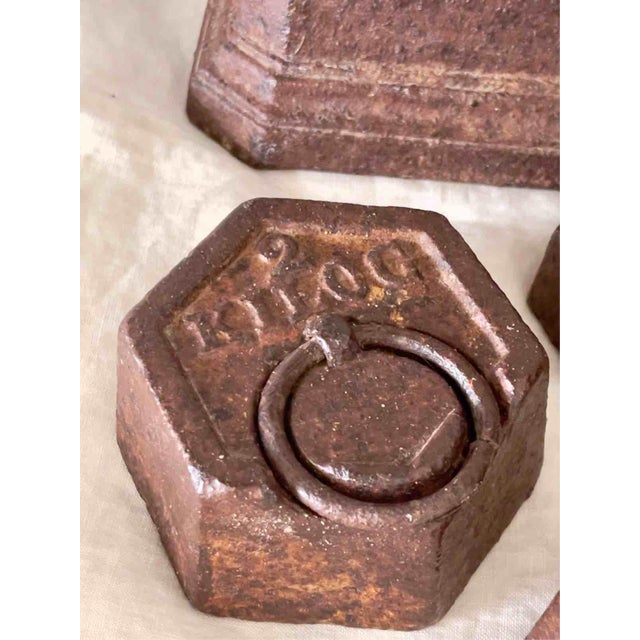Antique French Roberval System Scale in Cast Iron and Brass with Ring, 1890s, Set of 8 For Sale - Image 14 of 15