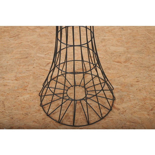 Grey-Silver Powder-Coated Bent Metal Wire Coat Stand by Verner Panton for J. Lüber AG For Sale - Image 9 of 11