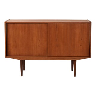 Small Vintage Scandinavian Sideboard, 1950s For Sale