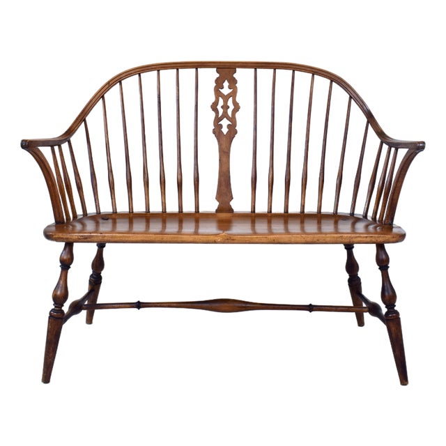 Early 20th C. Windsor Bench Settee For Sale