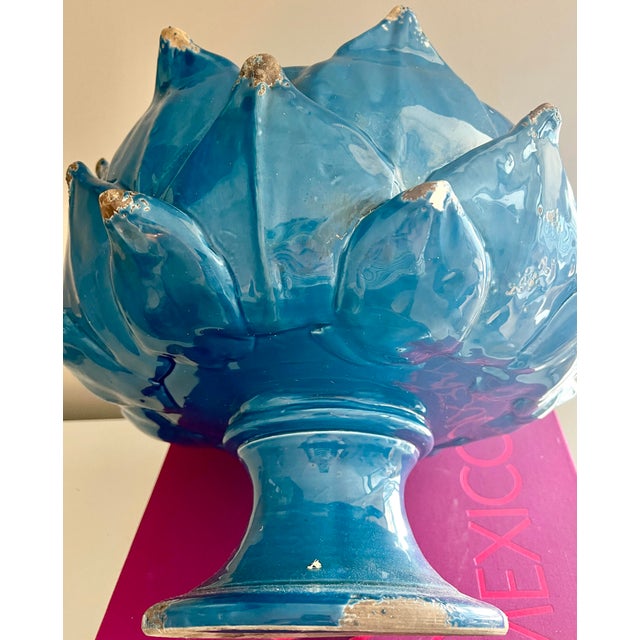 Traditional Italian Hand-Thrown Majolica Artichoke Pedestal Bowl – Blue For Sale - Image 3 of 8