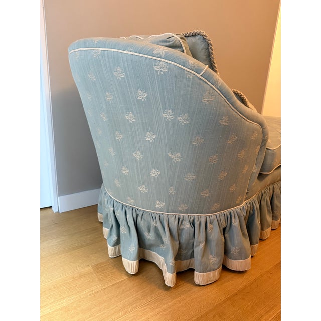 French Country Vintage French Country Skirted Chaise Lounge For Sale - Image 3 of 8