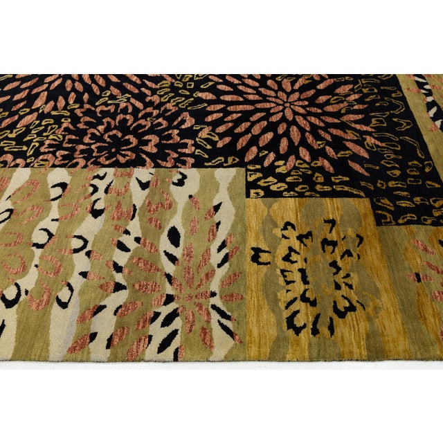 Modern Hand-Knotted Wool Area Rug – Abstract Botanical Floral Burst & Patchwork For Sale In New York - Image 6 of 12