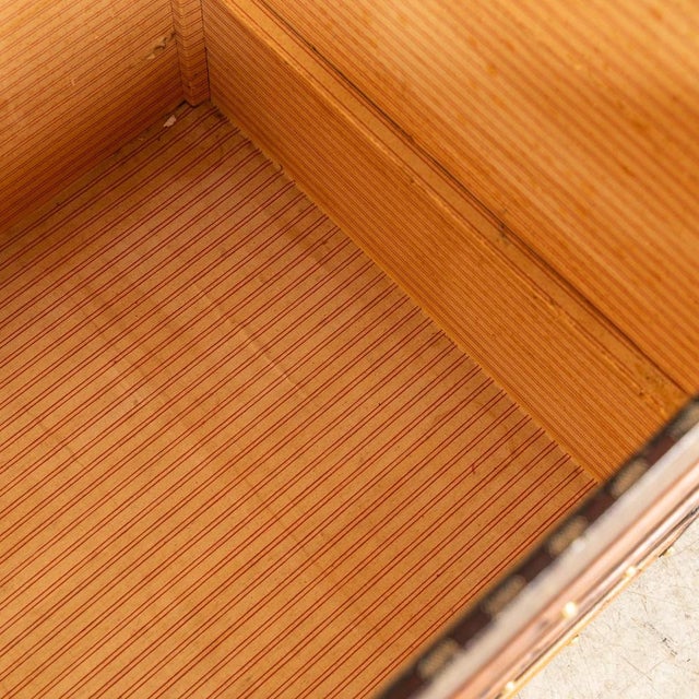 Antique Malle Haute Trunk in Damier Canvas by Louis Vuitton for Louis Vuitton, France, 1900s For Sale - Image 13 of 18