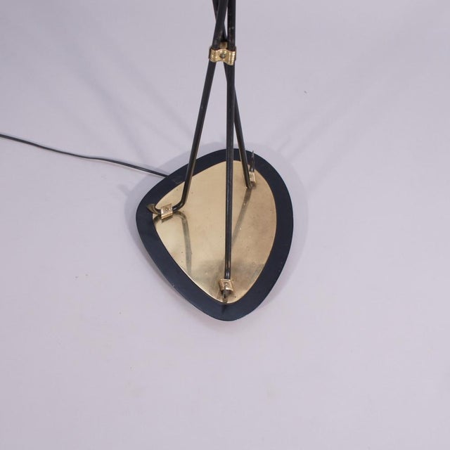 1950s Floor Lamp in Black Metal and Brass, 1950s For Sale - Image 5 of 6