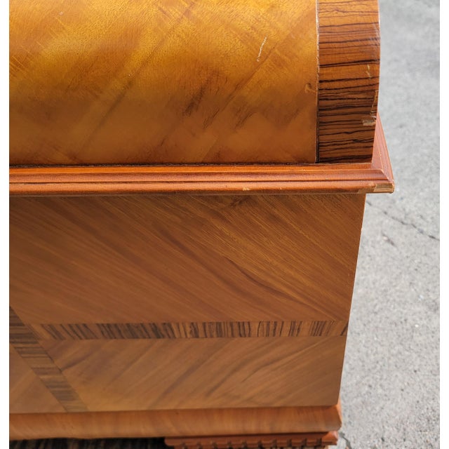 Lane Furniture Art Deco Style Cedar Blanket Chest Trunk For Sale - Image 10 of 17