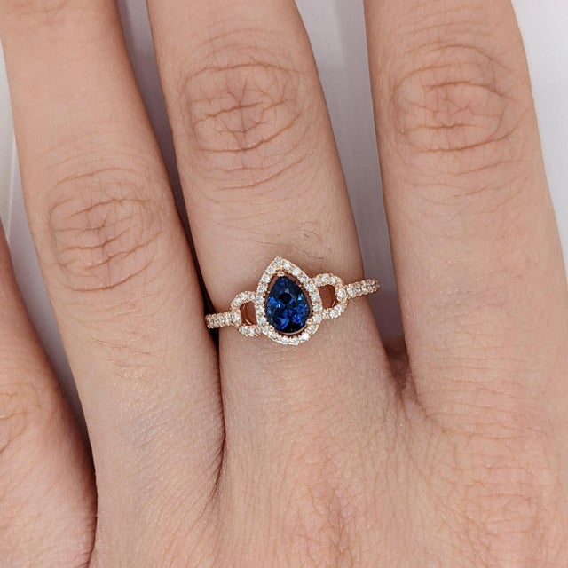 Blue Ceylon Sapphire Ring with Earth Mined Diamonds in Solid 14k Rose Gold Pear 6x4 For Sale - Image 4 of 6