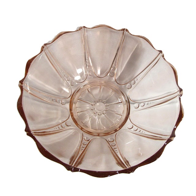 Mid-Century Modern Vintage Anchor Hocking Pink Oyster and Pearl Depression Glass Bowl For Sale - Image 3 of 10