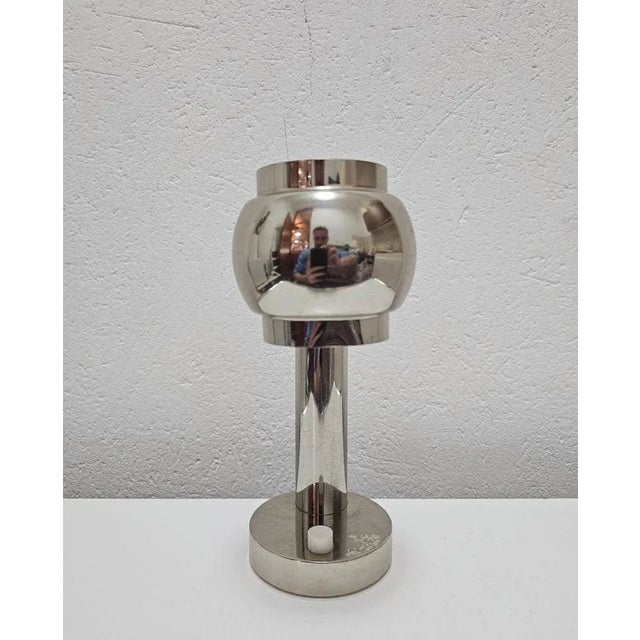 Small Space Age Table Lamp Done in Chrome with Revolving Shade, Italy, 1970s For Sale - Image 7 of 11