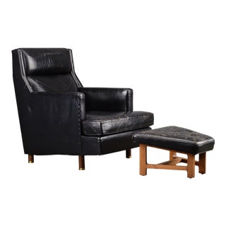 Mid Century Modern Edward Wormley Black Leather Lounge Chair for Dunbar For Sale