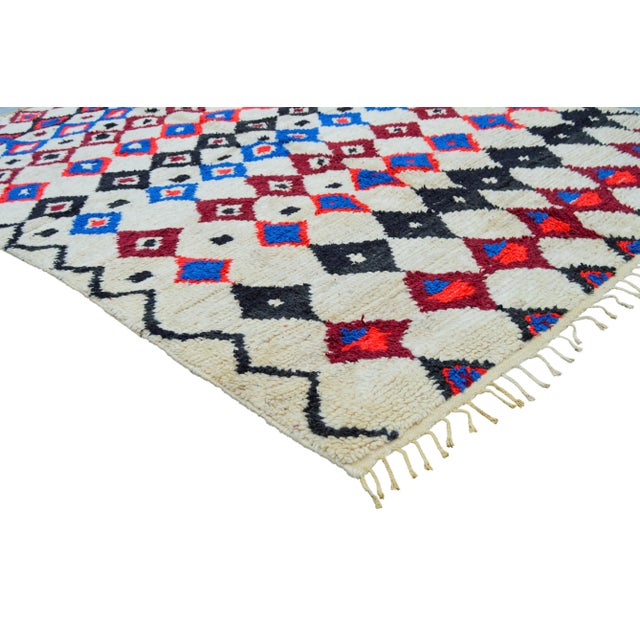 Mid 20th Century Vintage Moroccan Rug - 7'4'' X 5' For Sale - Image 10 of 13