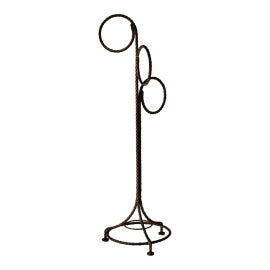 Example of Hotel Towel Racks