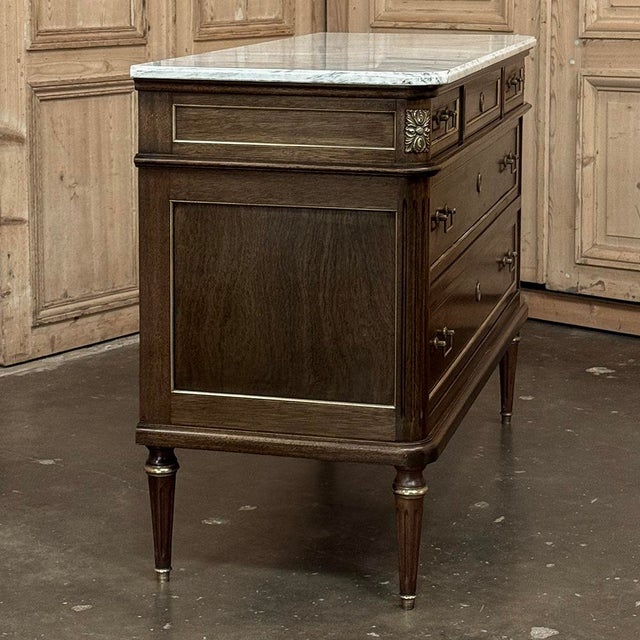 French Directoire Neoclassical Carrara Marble Top Commode For Sale - Image 10 of 18