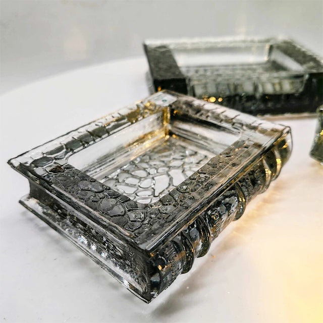 Gray Vintage Italian Book Shaped Ashtrays in Murano Glass by Antonio Imperatore, 1970s, Set of 3 For Sale - Image 8 of 13