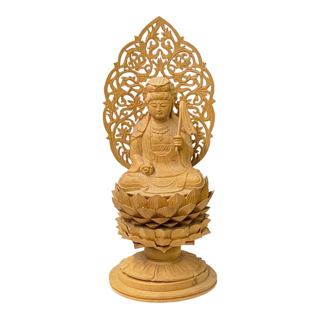 Chinese Sandal Wood Lotus Base Kwan Yin Bodhisattva Statue For Sale