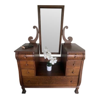 Antique American Solid Tiger Oak Drop-Center Vanity Dressing Table With Lion's Paw Feet For Sale