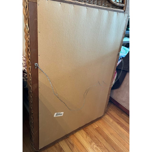 1970s Mid-Century Modern Bohemian Coastal Riviera Arched Woven Natural Wicker and Rattan Wall Mirror With Intricate Detail. 51”Hx31”Lx2.5”D For Sale - Image 11 of 12