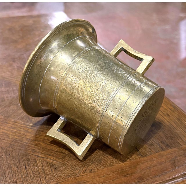 Bronze Mid-19th Century French Bronze Mortar With Original Pestle For Sale - Image 8 of 8