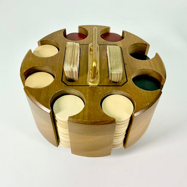 Tan 1950s Vintage Americana Boho Chic Bakelite Poker Chips and Wood Caddy With Cover For Sale - Image 8 of 11