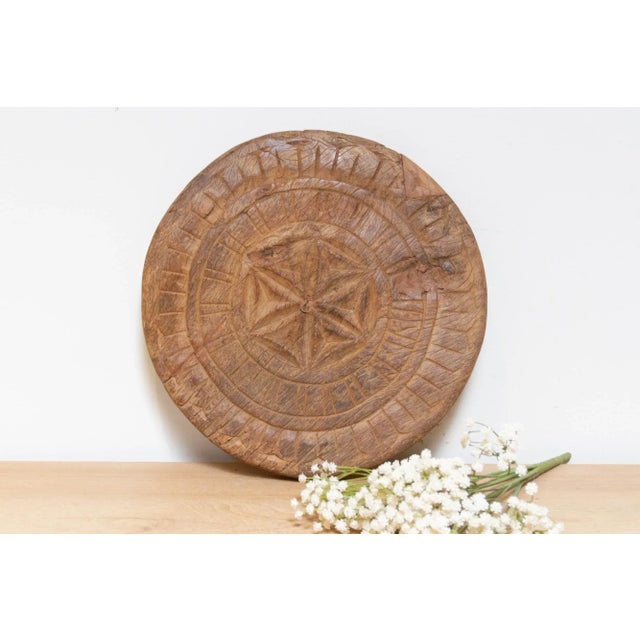 Farmhouse Round Carved Plate For Sale In Los Angeles - Image 6 of 6