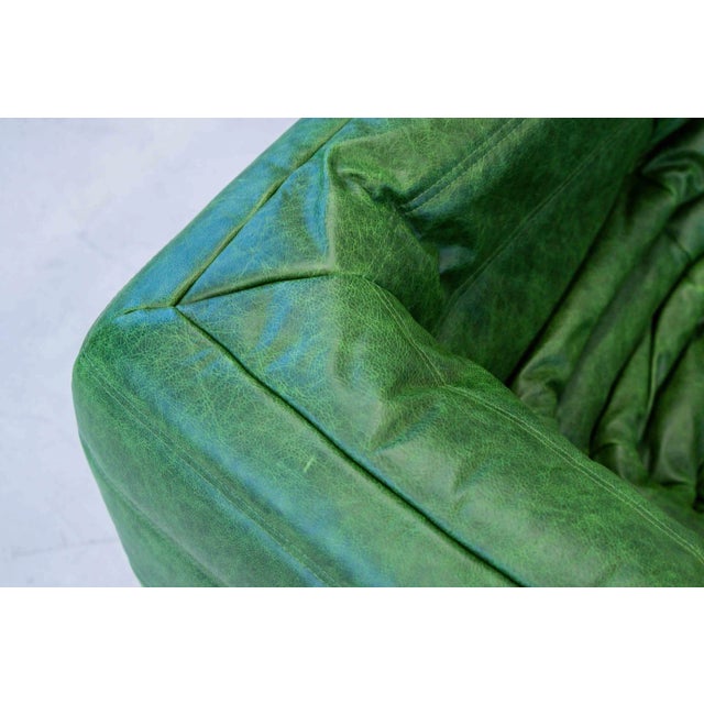 Togo Sofa in Green Leather by Michel Ducaroy, 1970s For Sale - Image 16 of 17