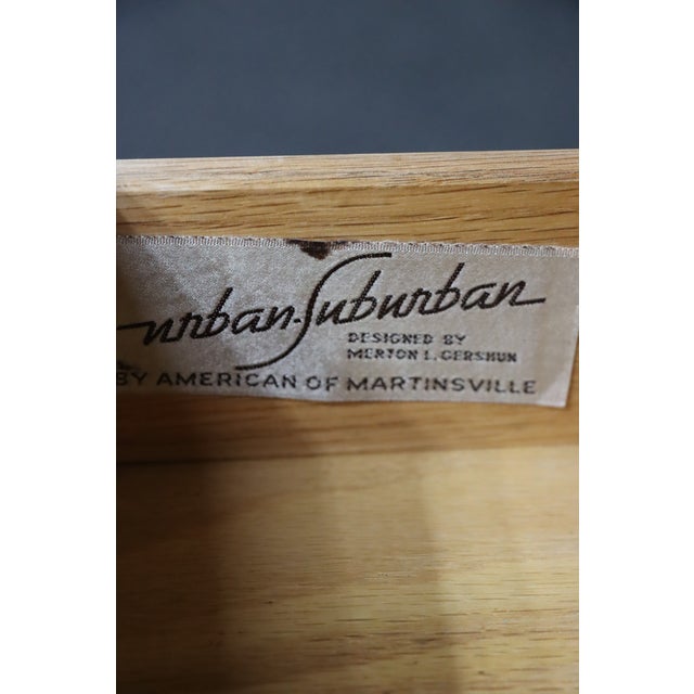 Merton Gershun Urban-Suburban Nightstands for American of Martinsville, Pair For Sale In Philadelphia - Image 6 of 11