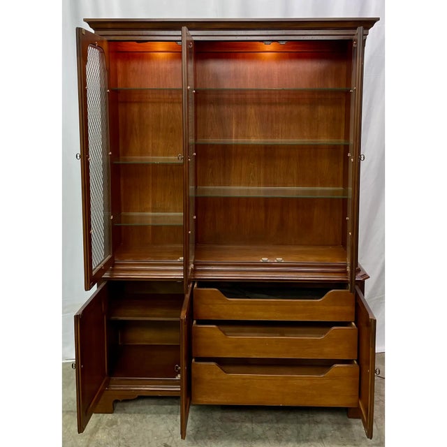Henredon Vintage Henredon Traditional American Walnut China Display Cabinet For Sale - Image 4 of 5