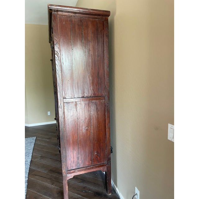 19th Century Chinese Extra Large Elm Cabinet For Sale In Phoenix - Image 6 of 8