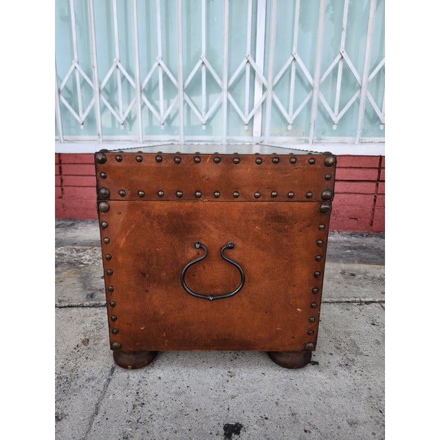 American Vintage Leather Trunk Box For Sale - Image 3 of 12