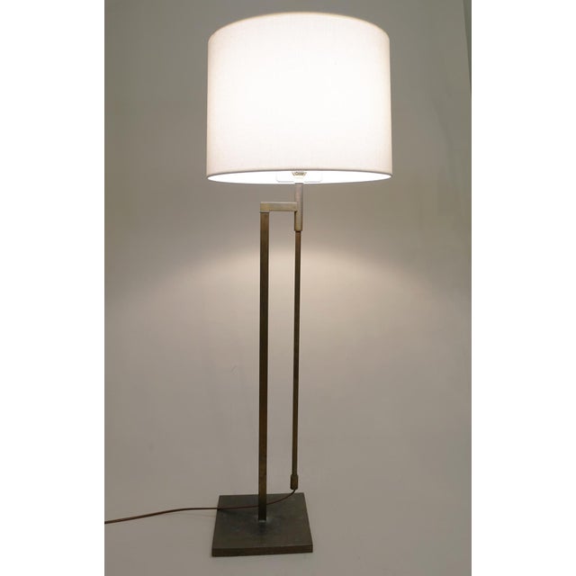 Contemporary 1960s Laurel Minimalist Mid Modern Telescoping Bronzed Brass Sculpture Floor Lamp For Sale - Image 3 of 6