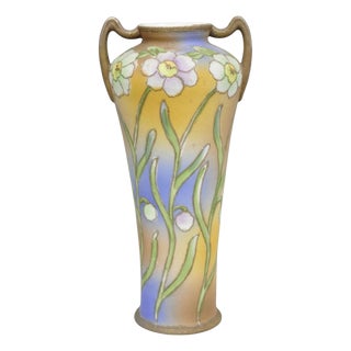 Early 20th Century Nippon Sharkskin Decorated Royal Kinjo Japan Hand Painted Porcelain Handled Vase For Sale