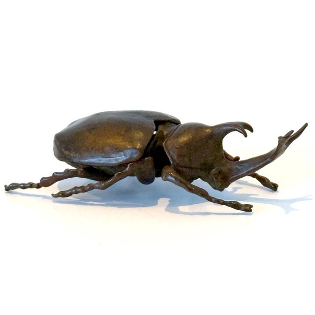 Japanese Articulate Bronze Beetle Jizai Okimono Attributed to Myochin Linage For Sale - Image 12 of 17