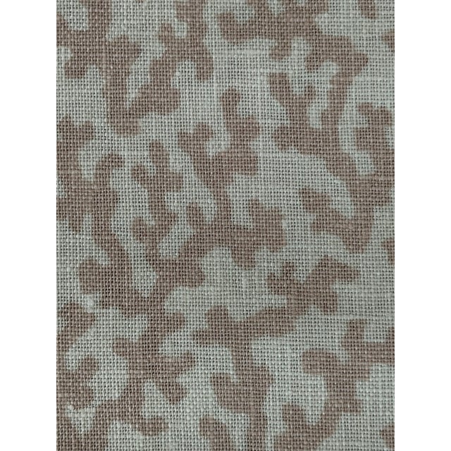 Schumacher X Veere Grenney Folly Fabric Linen 3 1/2 Yards in Temple Pink For Sale In Raleigh - Image 6 of 7