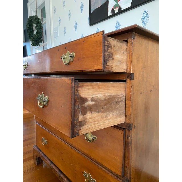 Antique Early 1800s New England Neoclassical Cherry Chest of Drawers, Likely Connecticut River Valley For Sale - Image 13 of 13