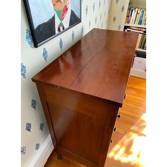 Antique Early 1800s American Neoclassical Mahogany Chest of Drawers For Sale - Image 12 of 14