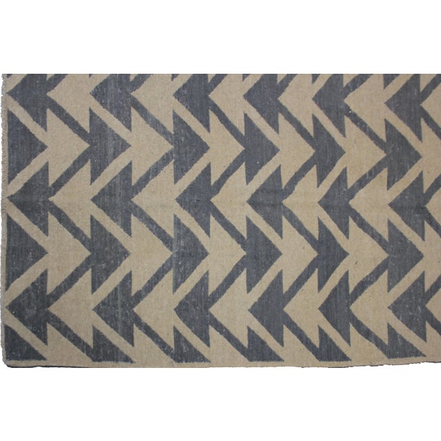 Contemporary Hand Knotted Modern Sumak Kilim - 9'11" X 6'7" For Sale - Image 3 of 5