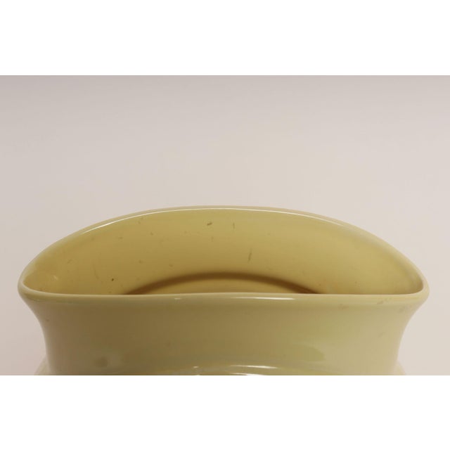 Vintage Butter Yellow Fiestaware Millennium II Vase Designed by Homer Lauglin For Sale - Image 12 of 15