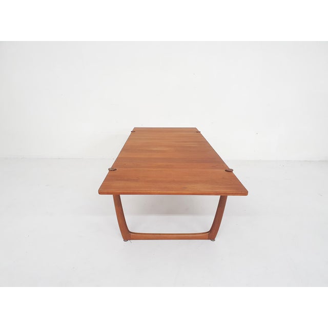 1950s Model FD 575 Coffee Table in Teak by Hvidt and Nielsen, 1950s For Sale - Image 5 of 16
