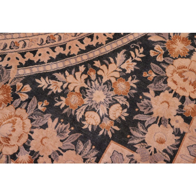 Shabby Chic Elegant Medallion 1990's Pak-Persian Black/Tan Wool Rug - 9'0'' X 12'7'' For Sale - Image 3 of 9