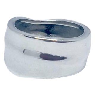 1990s Tiffany & Co Leaf Ring Size 4 Sterling Silver 5 Grams Estate For Sale