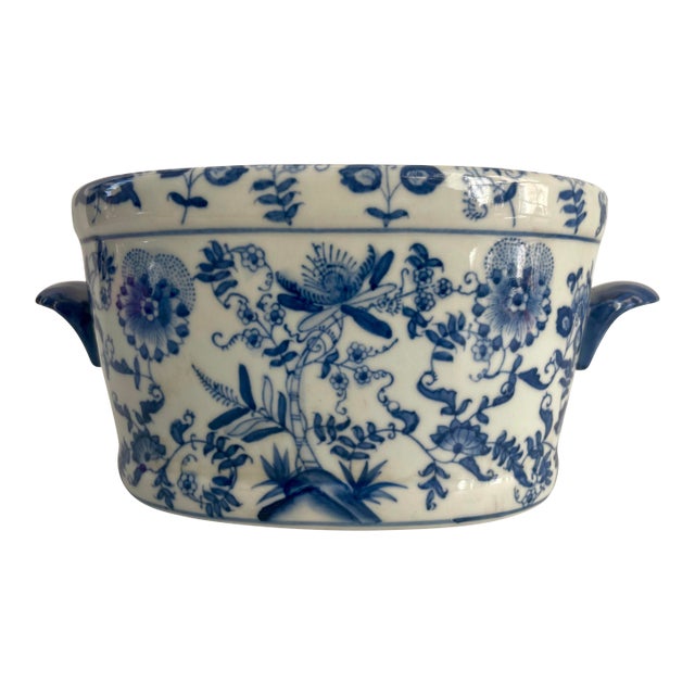 Chinese Export Style Porcelain Jardiniere Oval Bowl For Sale