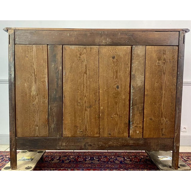 French Provençal Louis XV Sideboard in Walnut, 1750s For Sale - Image 14 of 16