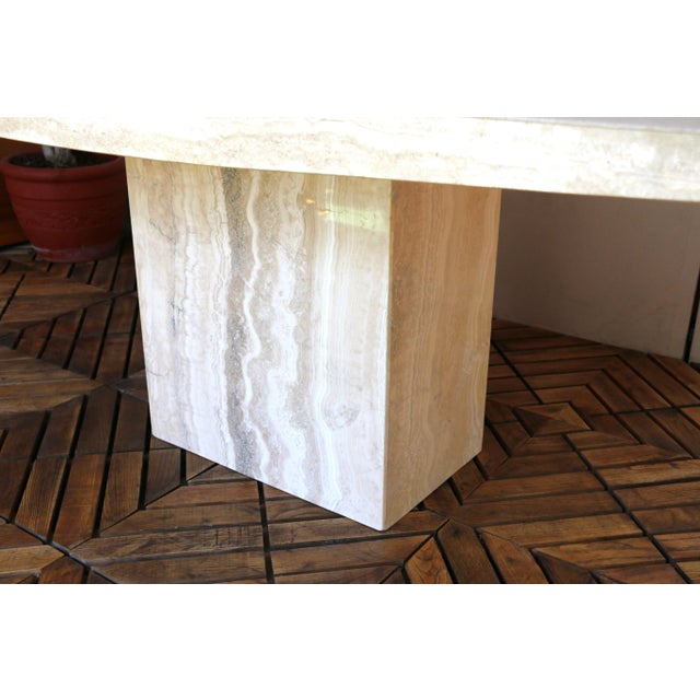 1980s Mid-Century Italian Postmodern Beige Travertine Dining Table by Stone International For Sale - Image 16 of 18