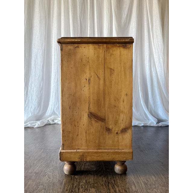 Early 20th Century Pine Dresser With Drawers & Carved Cabinet Door For Sale - Image 4 of 7