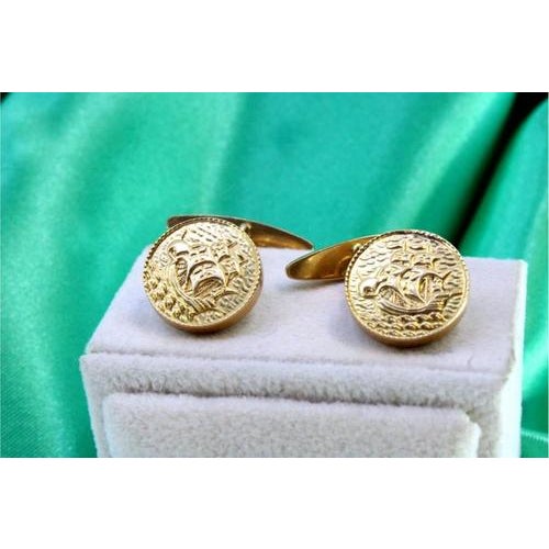 Yellow Gold Cufflinks with Caravels, Set of 2 For Sale - Image 5 of 6
