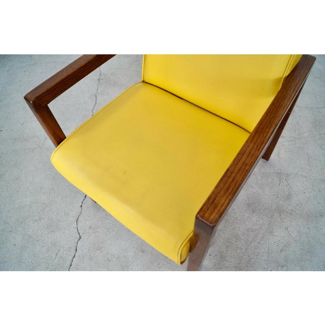 1960's Mid-Century Modern Lounge Chair For Sale - Image 10 of 13