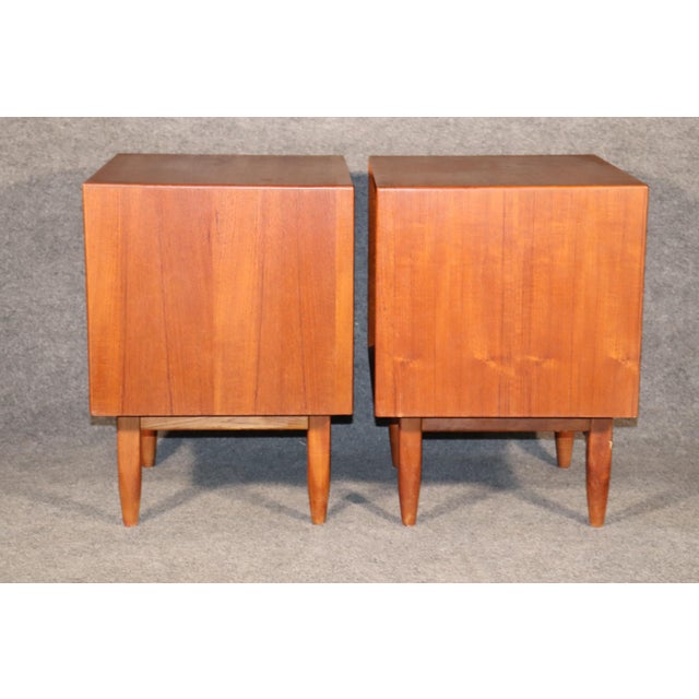 Mid 20th Century Danish Modern Nightstands by Falster - 2 Pieces For Sale In Philadelphia - Image 6 of 10