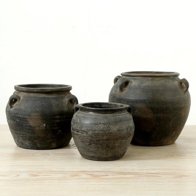 Early 20th Century Vintage Gray Ceramic 8" Water Vase With Four Handles For Sale - Image 4 of 7