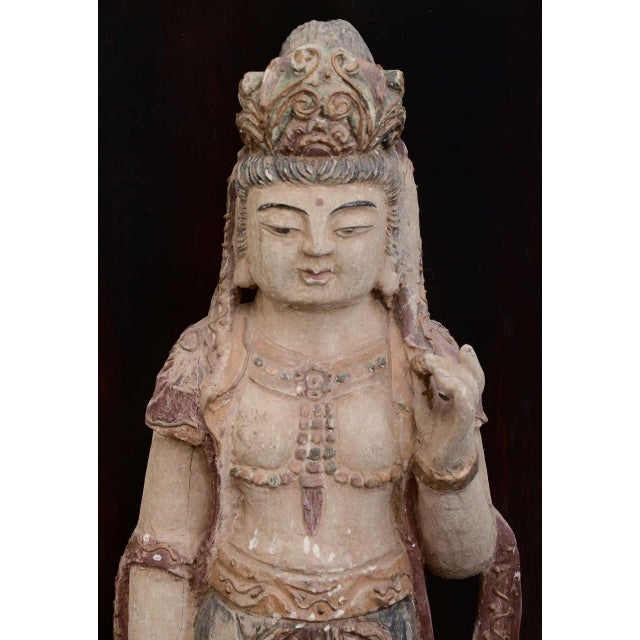 1960s Wood Floor Lamp With Oriental Statues in the Style of Billy Haines For Sale - Image 10 of 11