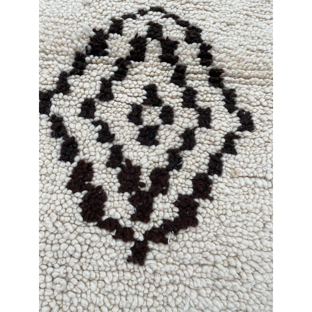 Textile Early 21st Century Vintage Berber Moroccan Beni Ouarain Area Wool Rug For Sale - Image 7 of 9
